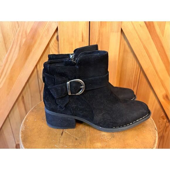 Born Morocco Bootie Black Distressed Leather Zip Ankle Boot Size US 6 - Picture 3 of 7